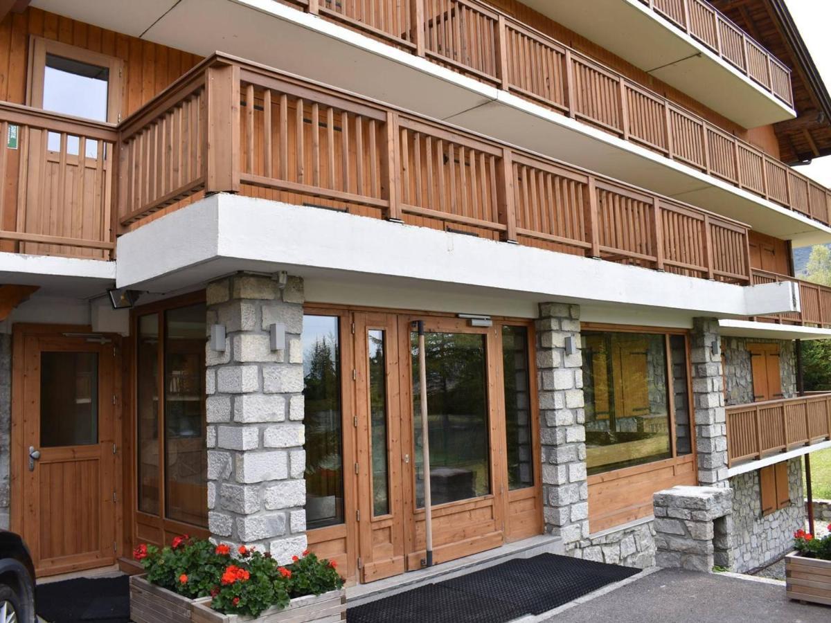 Studio 2/4 Pers, Acces Pistes Et Piscine, Proche Commerces, Meribel - Fr-1-180-297 Exterior photo